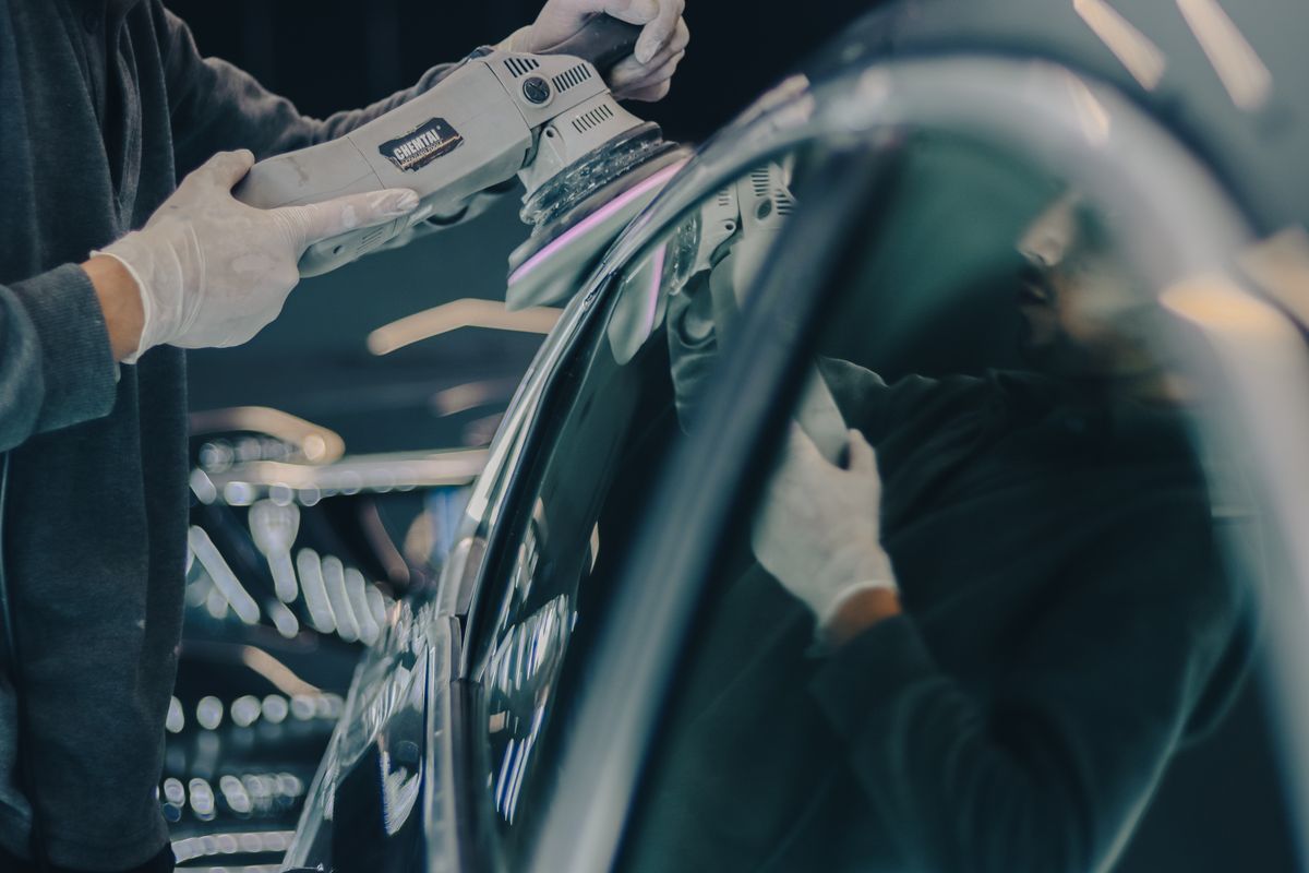 Auto Detailing & Waxing